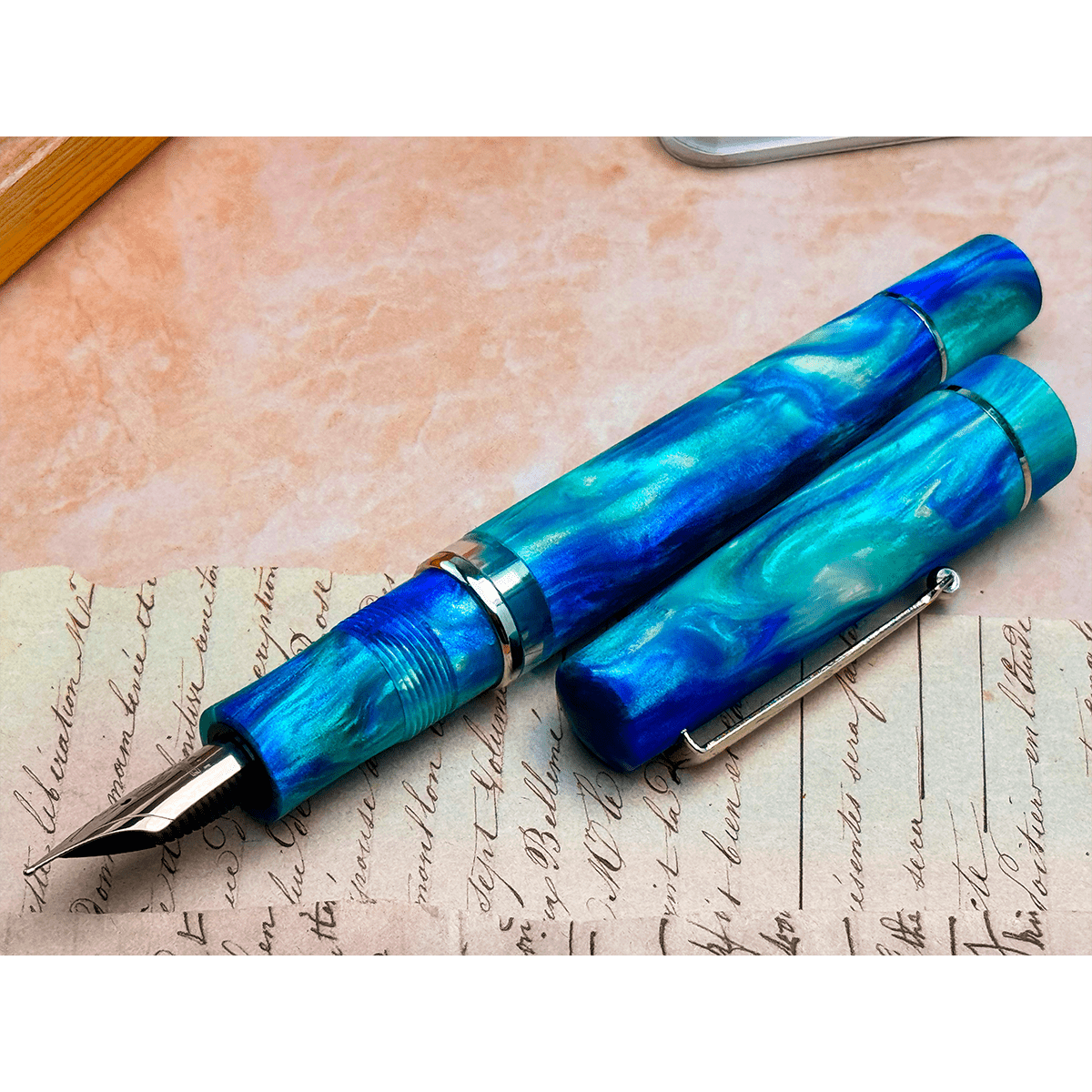 Delta Duna Fountain Pen - Reflection Pool - Chrome Trim (Limited Edition) - Pen Boutique Ltd