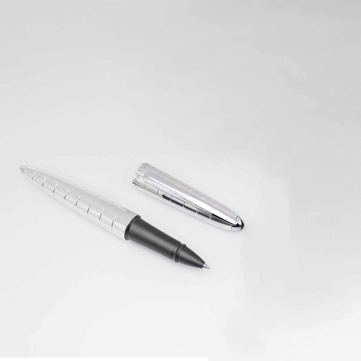 Diplomat Aero Rollerball Pen - Rhomb-Pen Boutique Ltd