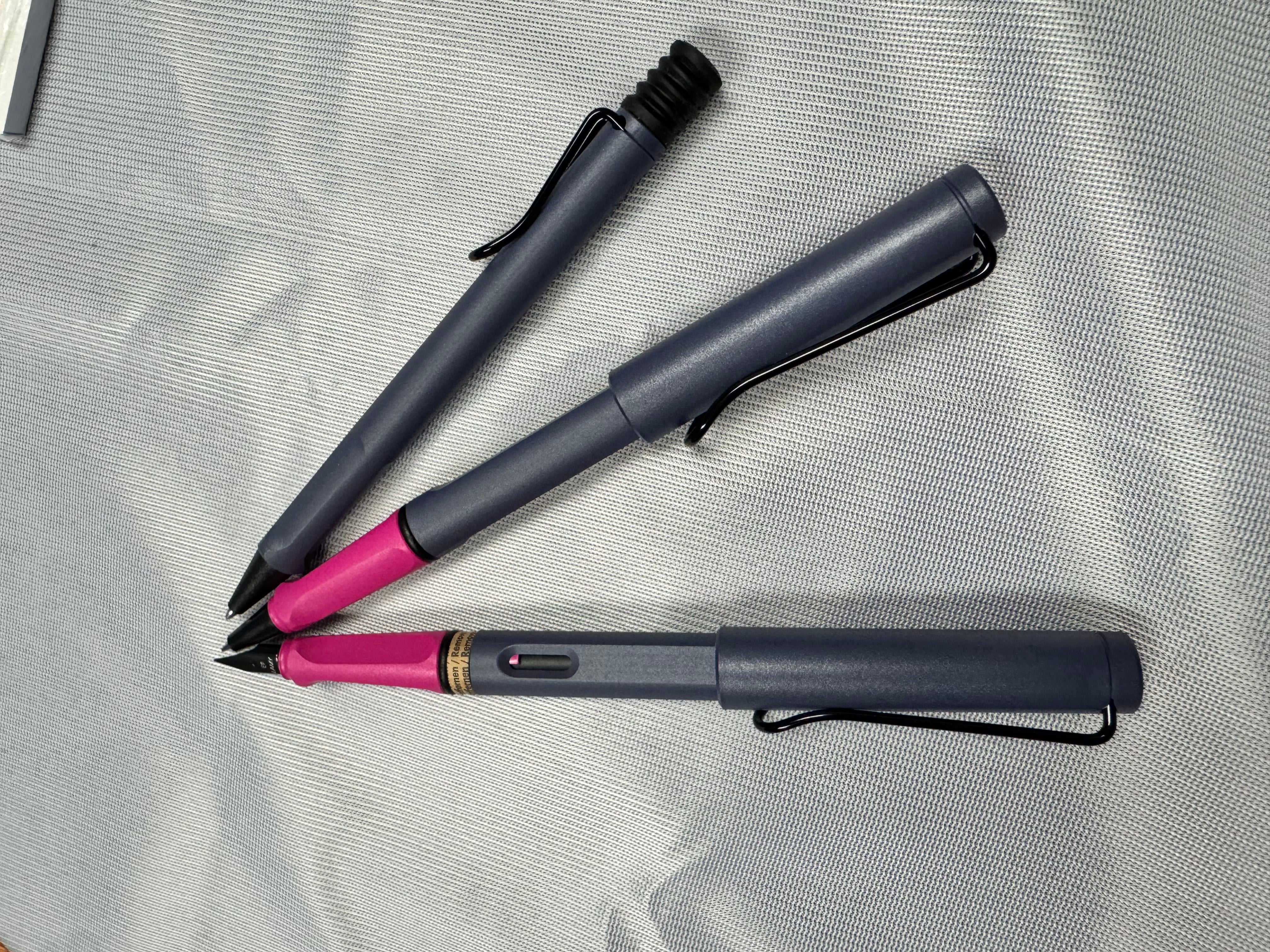 Pluma estilográfica Lamy Safari Kewi - Pink Cliff 2024 (Edición especial) 
