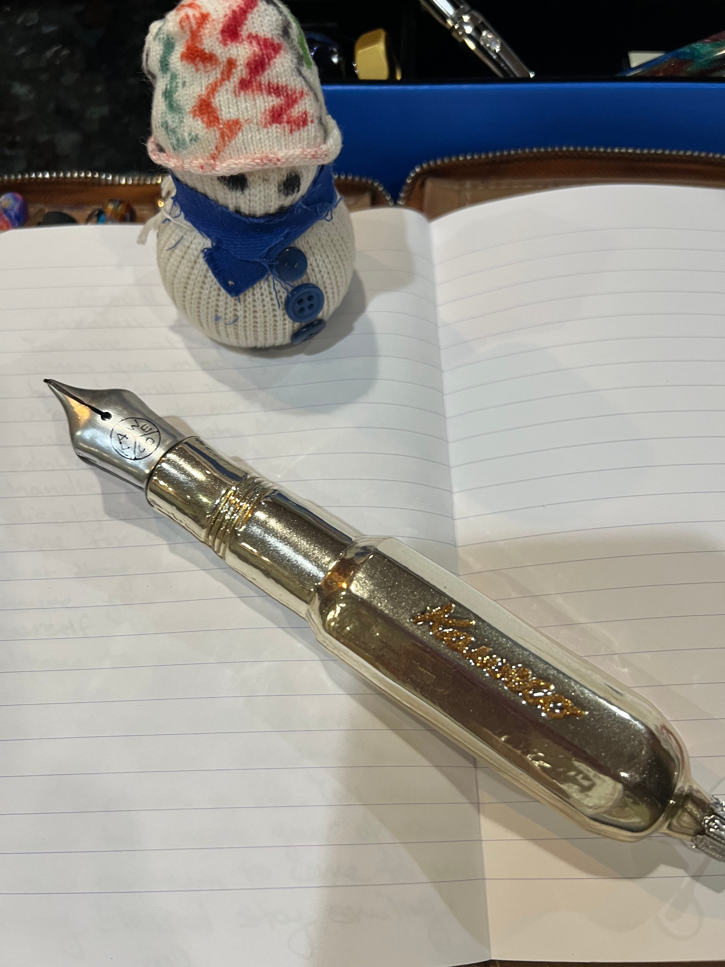 Kaweco Glass Ornamental Fountain Pen - Champagne-Pen Boutique Ltd