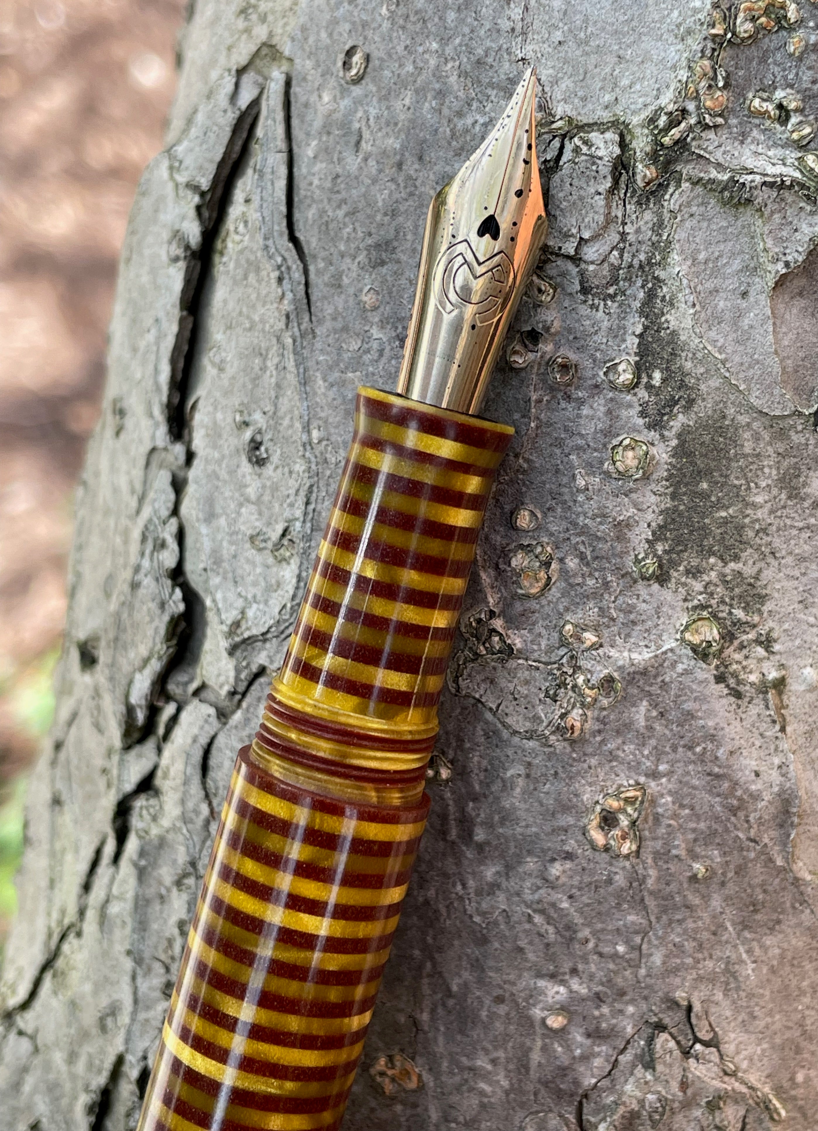 Magna Carta True Flex Fountain Pen - Bumblebee 14k gold - Pen Boutique Exclusive-Pen Boutique Ltd