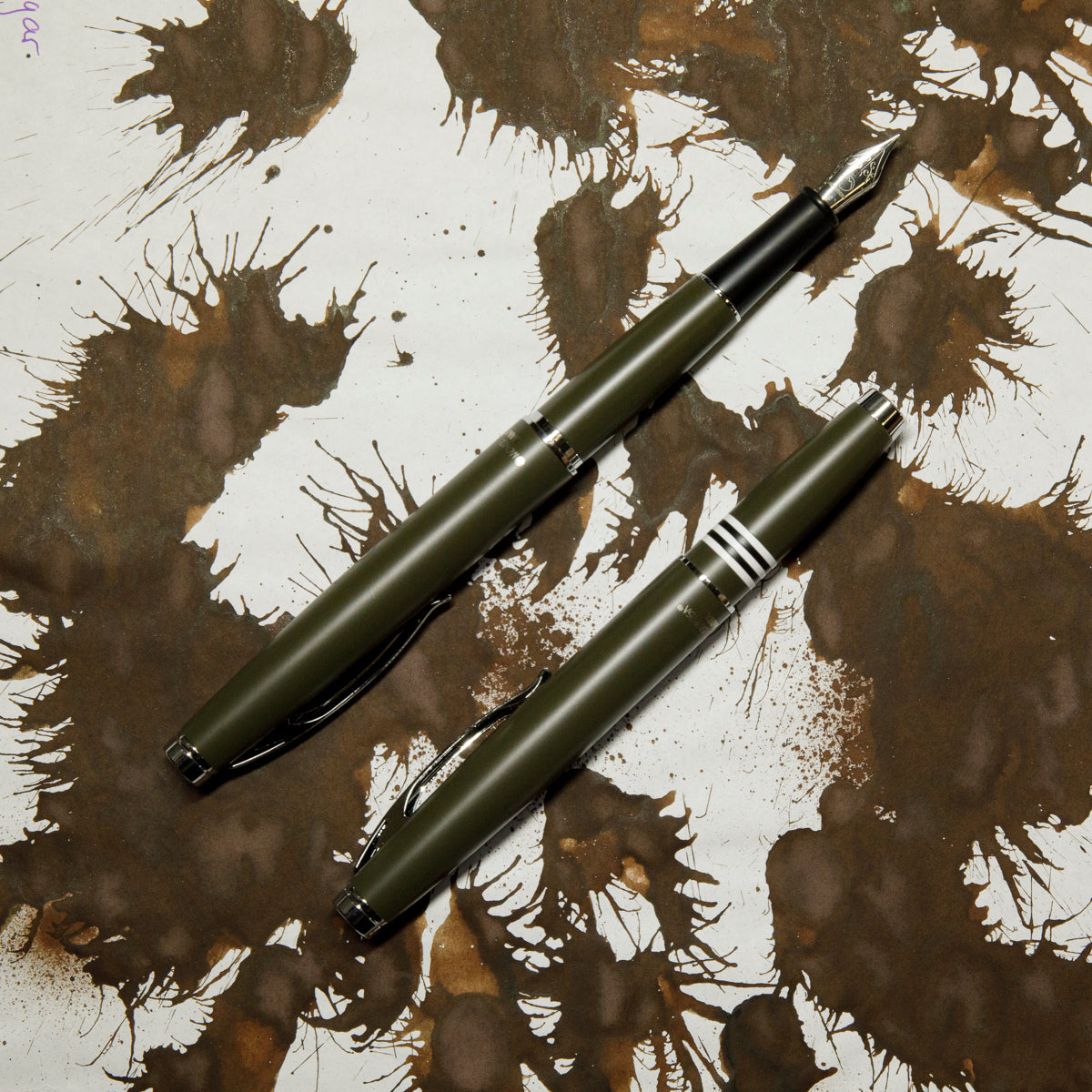 Monteverde Dakota Fountain Pen - Military Green-Pen Boutique Ltd