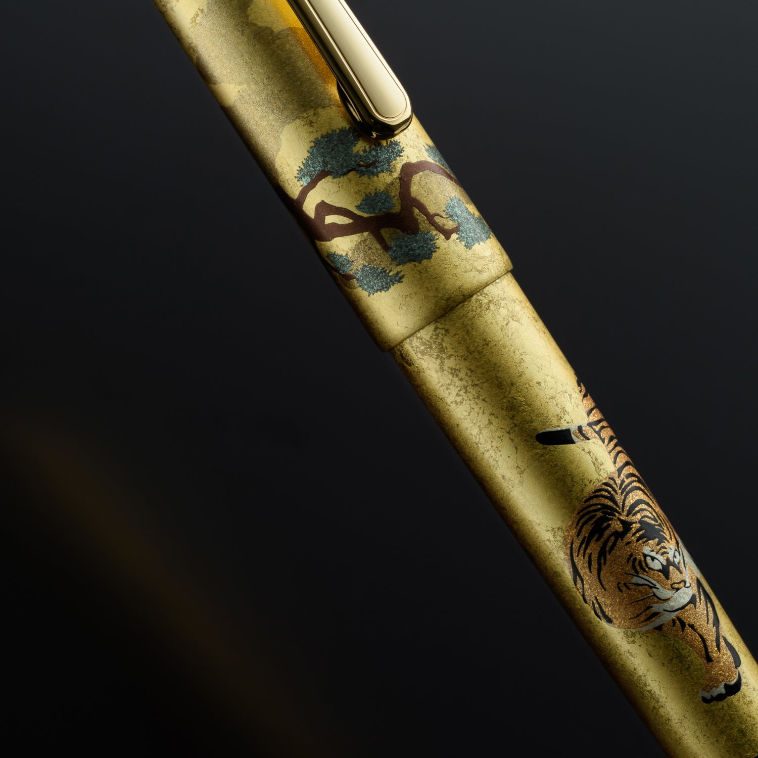 Platinum 3776 Century Fountain Pen - Kanazawa-Haku - Matsu-Tora-Pen Boutique Ltd