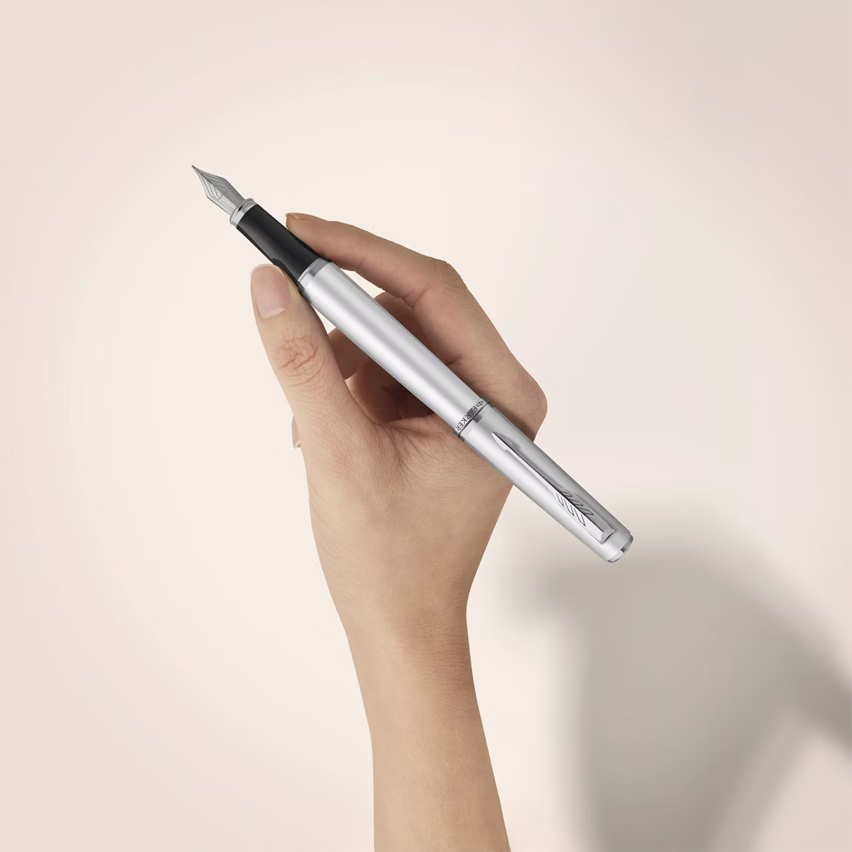 Parker Meridian Fountain Pen - Chrome - Chrome Trim