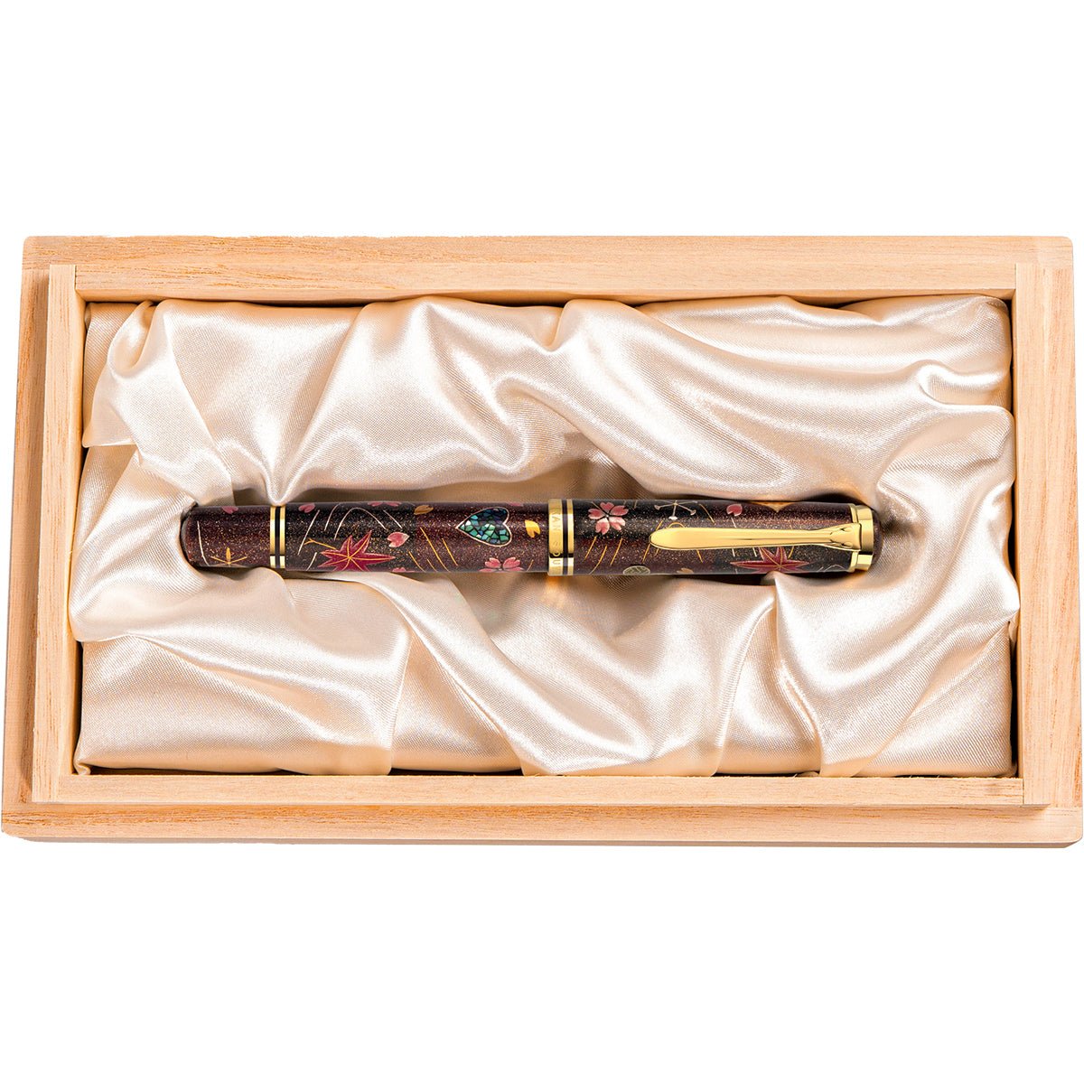 Pelikan Souveran M1000 Fountain Pen - Limited Edition - "Maki-e Four Seasons Lucky Charm"