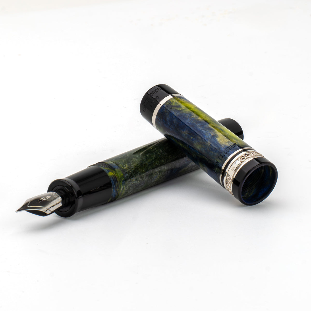 Pen Boutique x Delta Limited Edition Fountain Pen - DV Original - Verde Serpente - 14K Nib (Mid-Size)-Pen Boutique Ltd