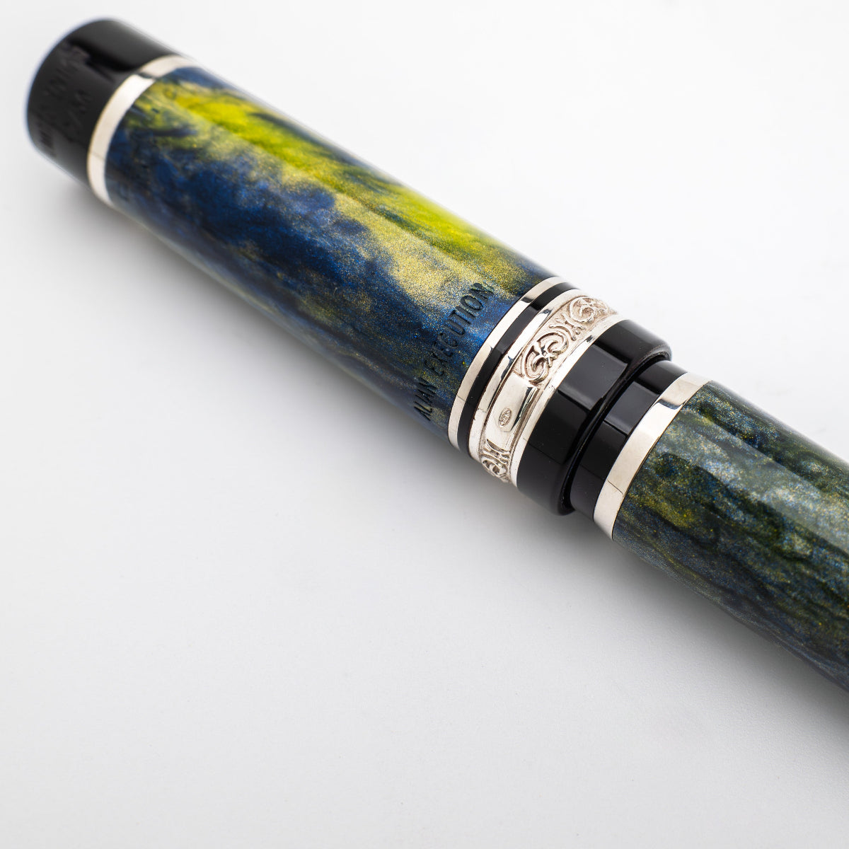 Pen Boutique x Delta Limited Edition Fountain Pen - DV Original - Verde Serpente - 14K Nib (Mid-Size)-Pen Boutique Ltd