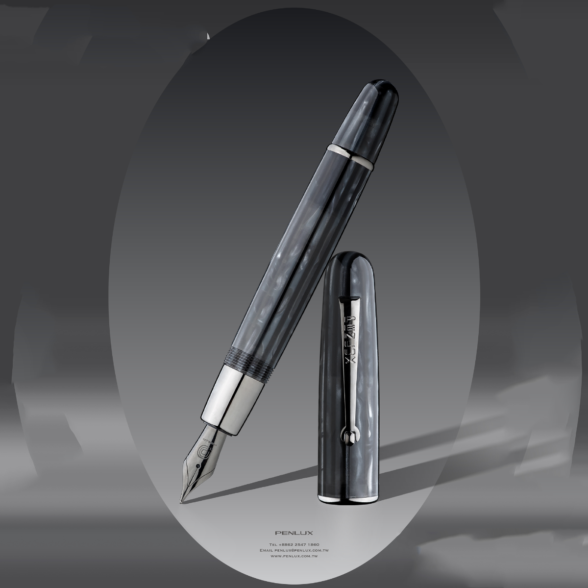 Penlux Elite Fountain Pen - Black Knight