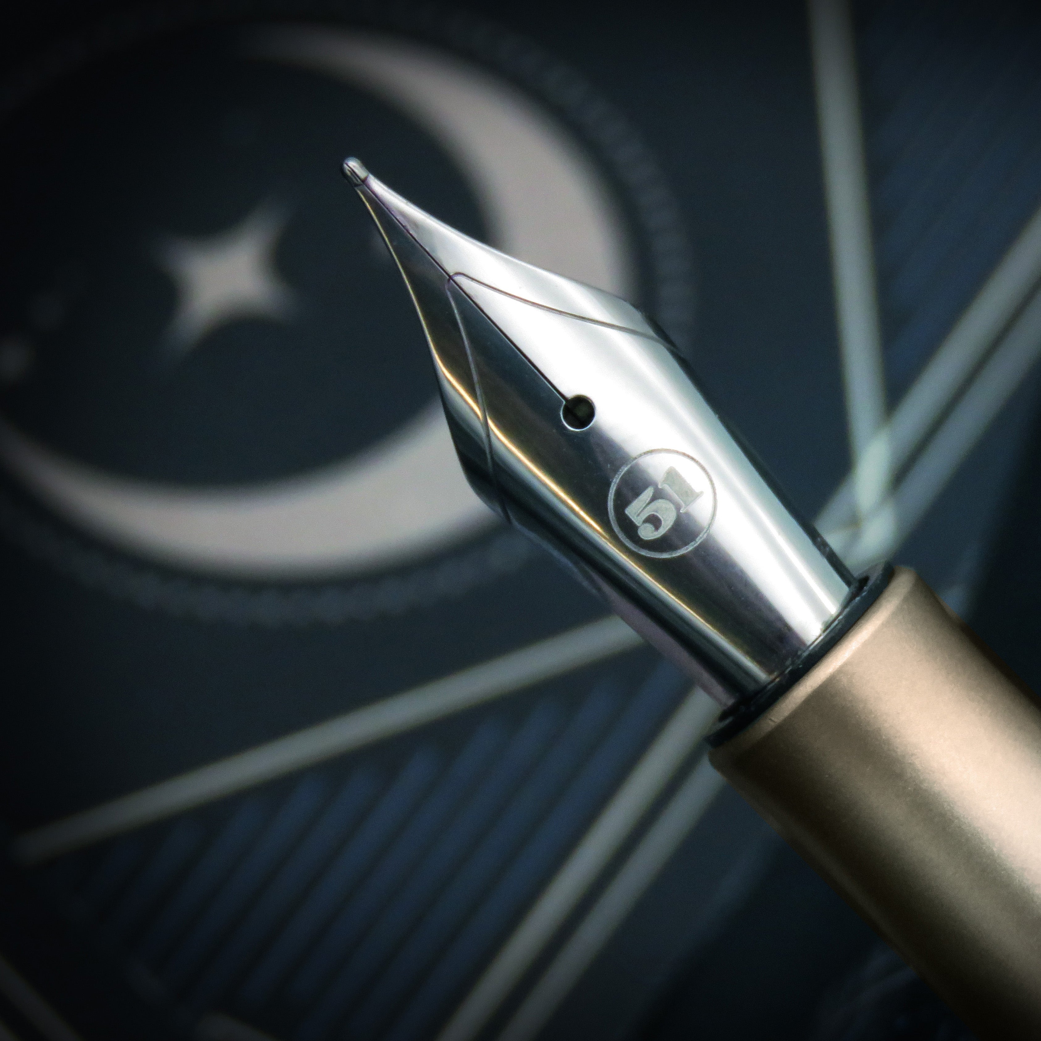 Retro 51 Tornado Fountain Pen - Raven 4 (Pen Boutique Exclusive)-Pen Boutique Ltd