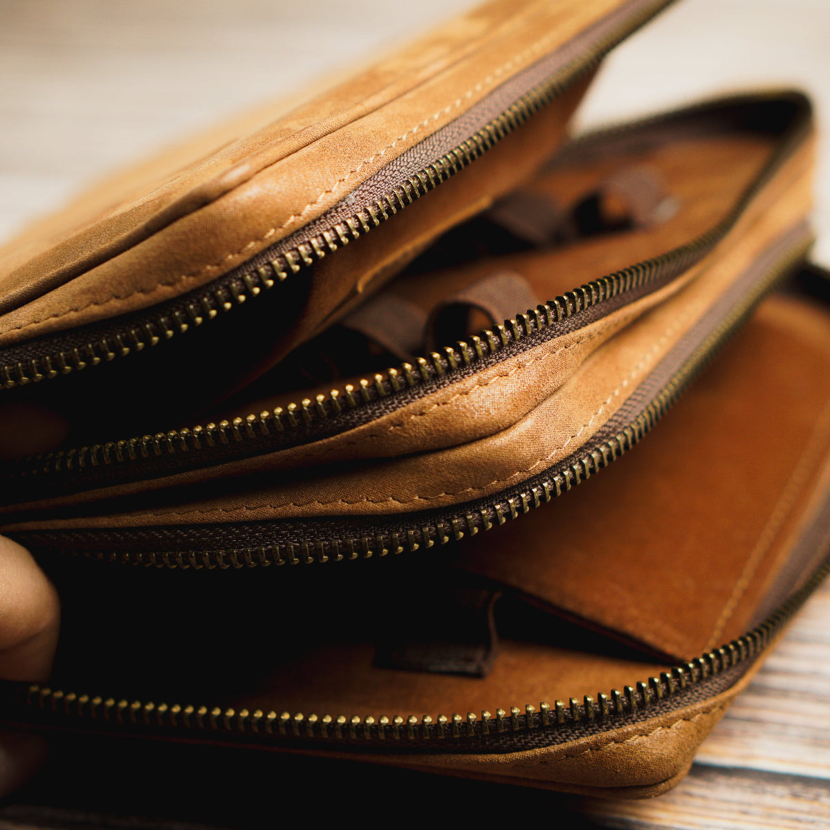 Yak Leather 26 Double Sided Zipped Pen Holder - Tan-Pen Boutique Ltd