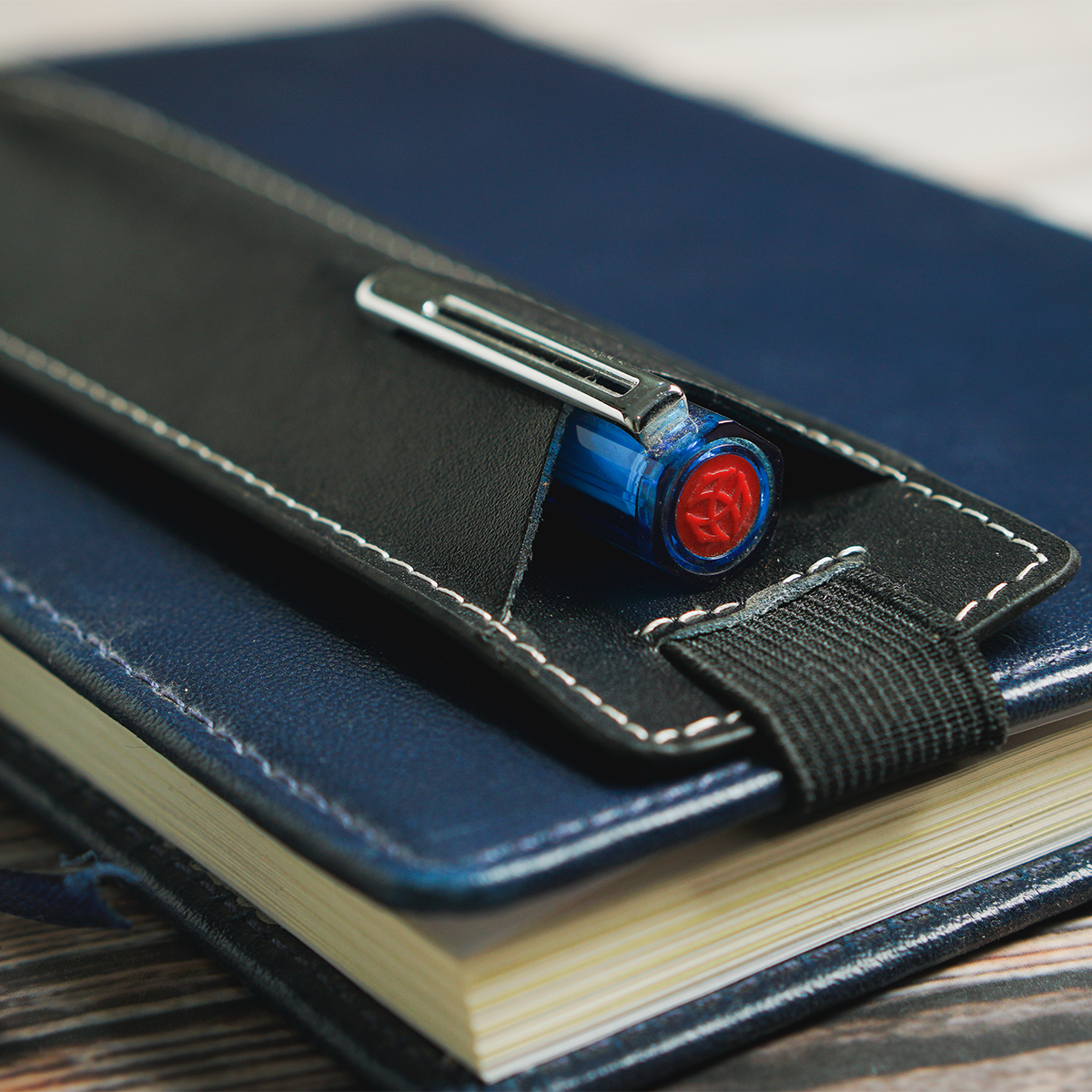 Yak Leather Elastic Pen Holder Single Pen Sleeve - Black-Pen Boutique Ltd