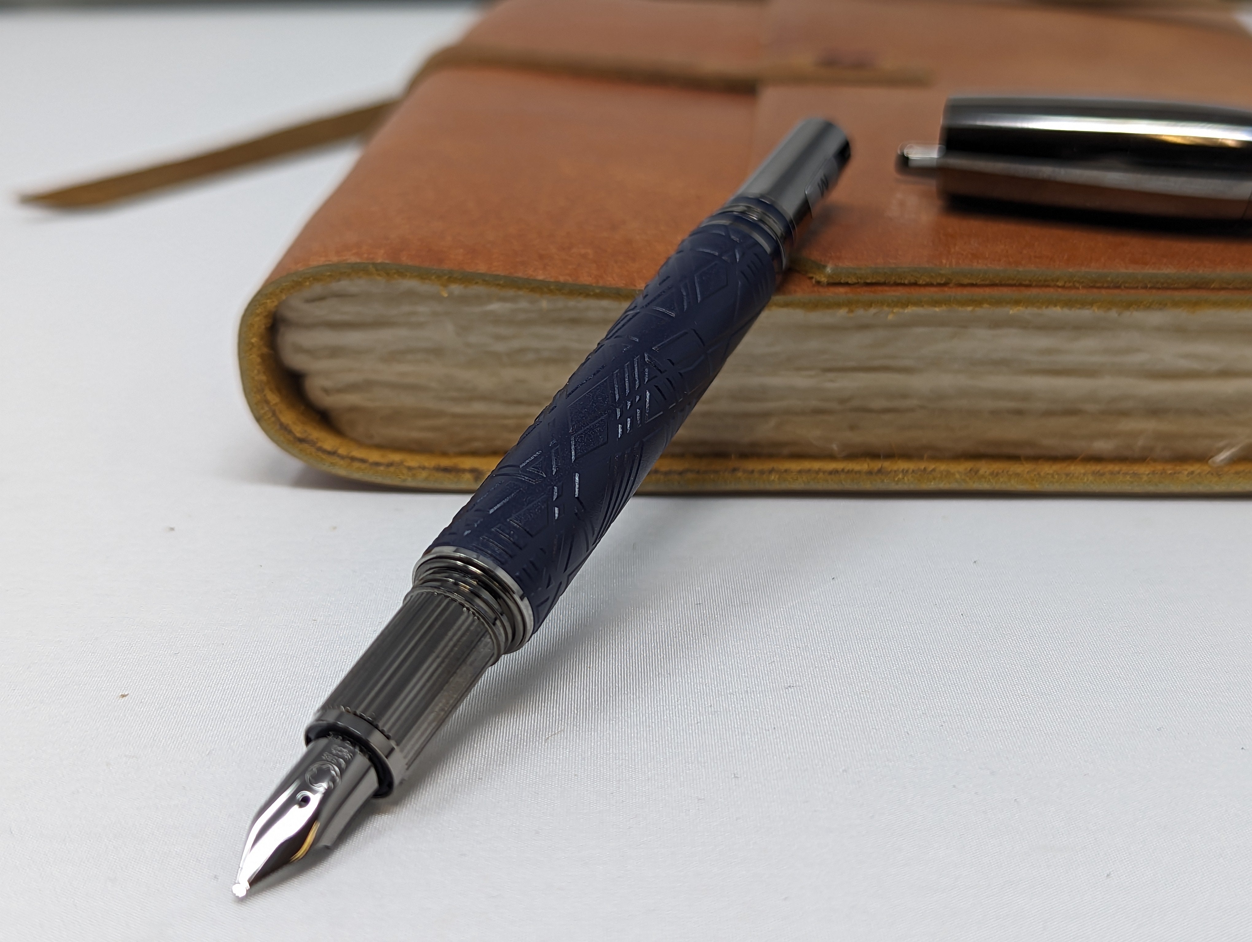 Montblanc Starwalker Fountain Pen - Doue - Space Blue Resin-Pen Boutique Ltd
