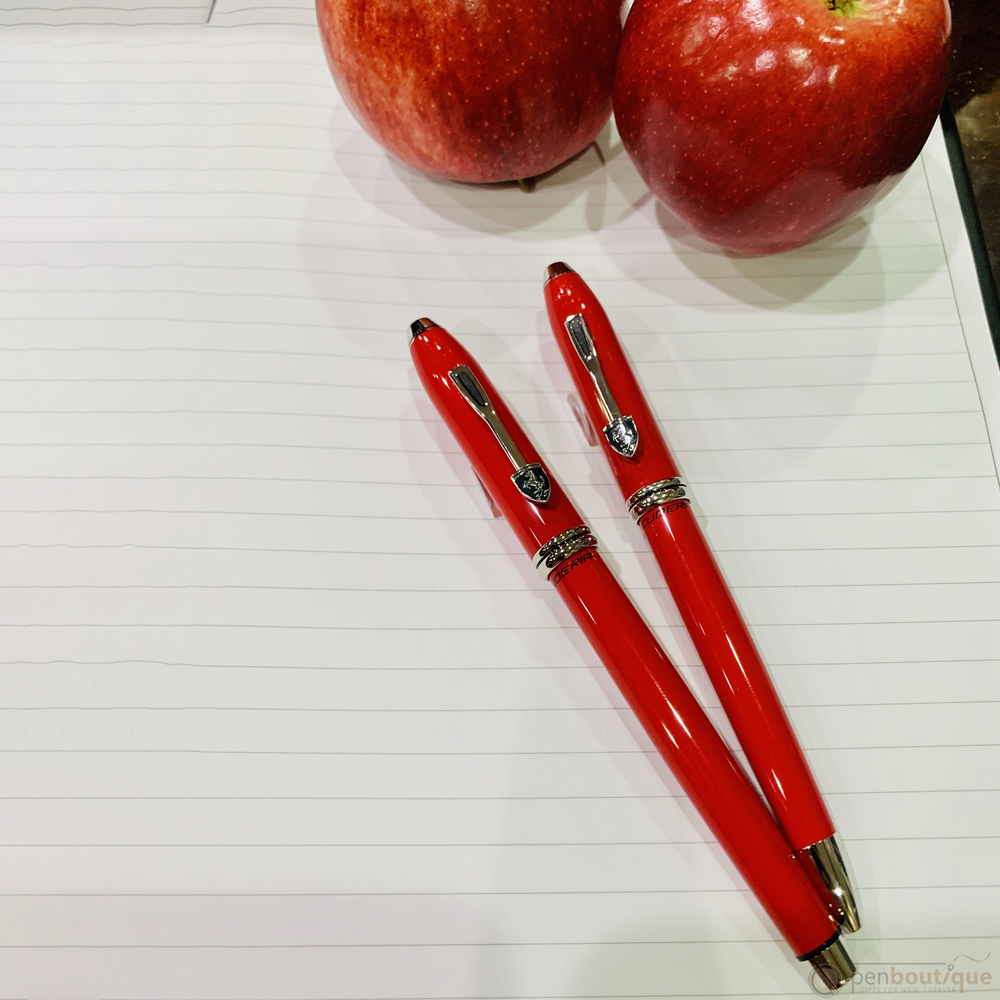 DINER CROSS HERMOSA ハモサ unico DINER CROSS HERMOSA ハモサ unico Riviera Maya's Most