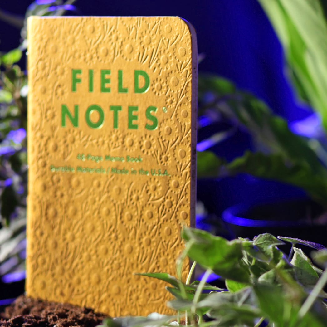 Field Notes Memo Book - Signs of Spring (2022 Quarterly Spring Edition)-Pen Boutique Ltd