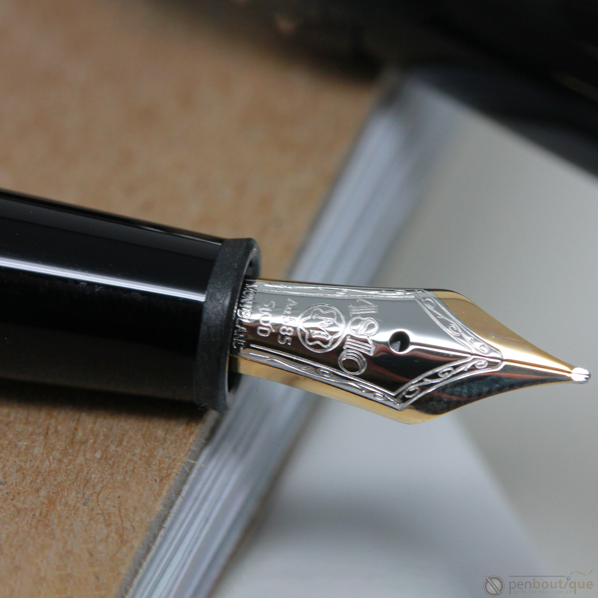 Montblanc - 146 Unicef Silver - Collectible Pens
