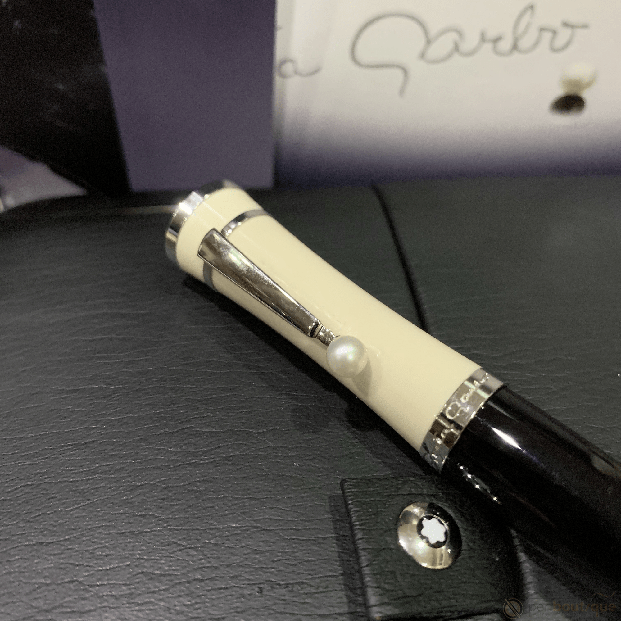 Montblanc Muses Greta Garbo Fountain Pen - Special Edition M Montblanc Muses Greta Garbo Fountain Pen - Special Edition M