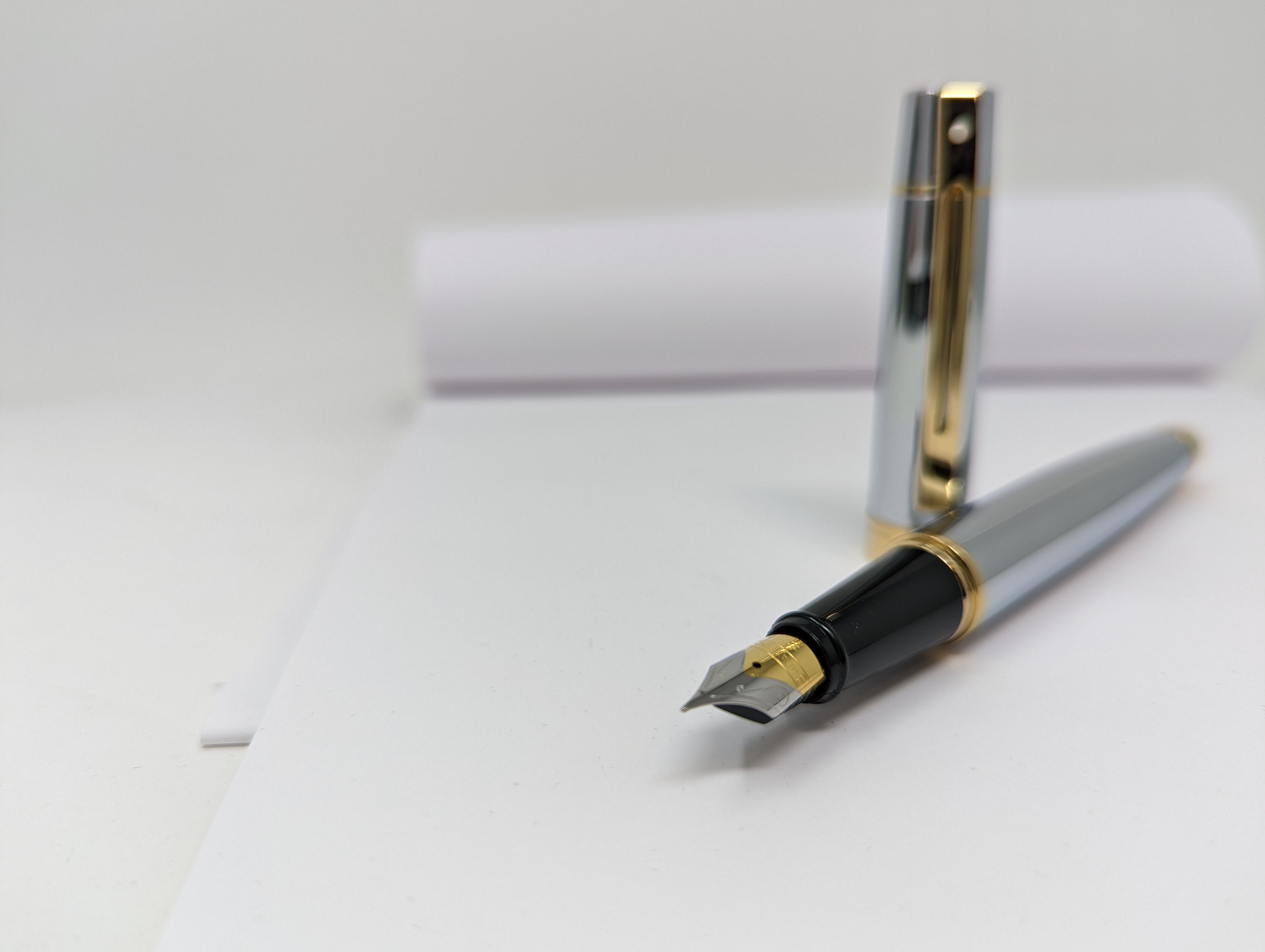 Sheaffer 300 Fountain Pen - Gold Plated Trim - Chrome - Stainless Steel-Pen Boutique Ltd