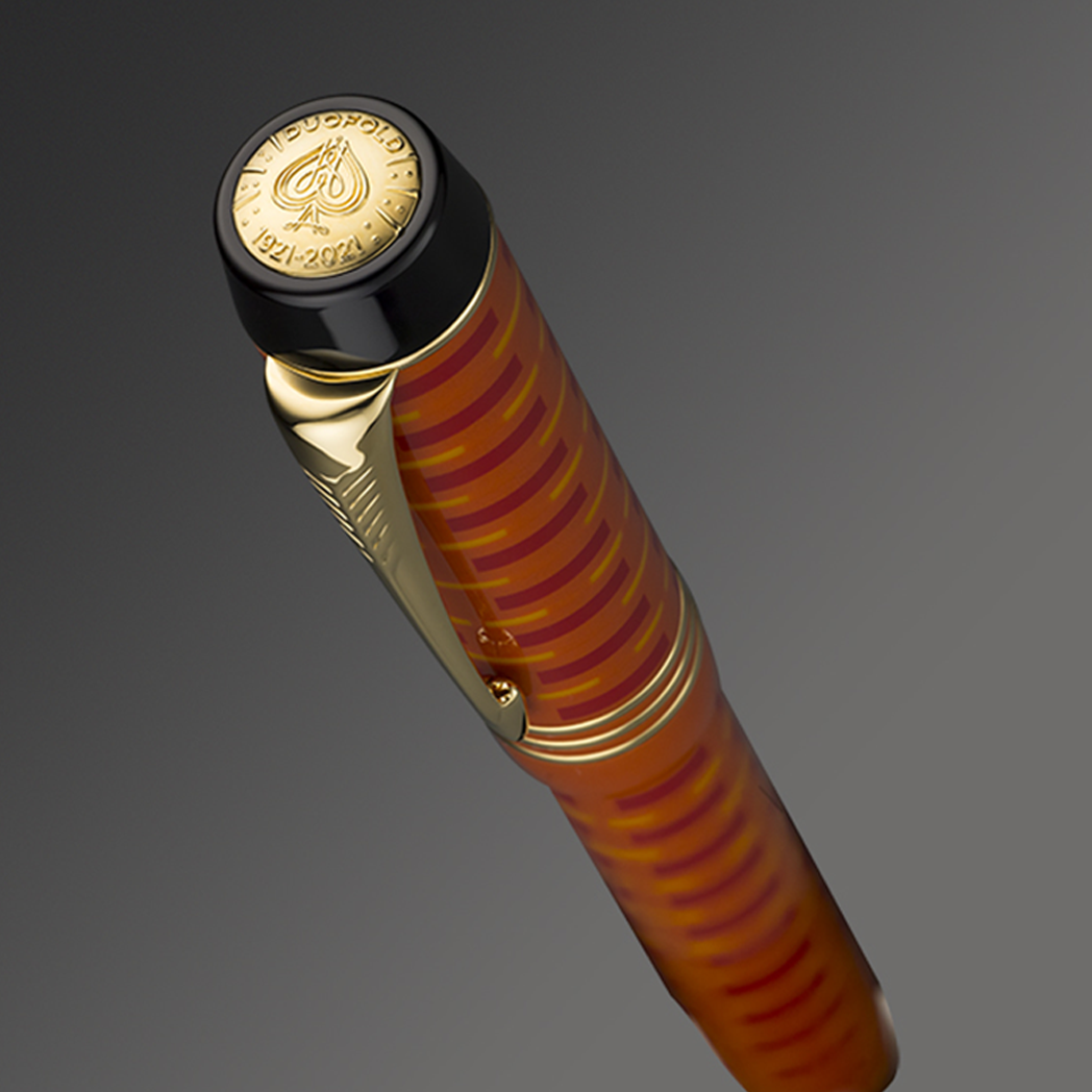Parker Duofold Fountain Pen - Special Edition - Big Red - Gold Trim - Centennial-Pen Boutique Ltd