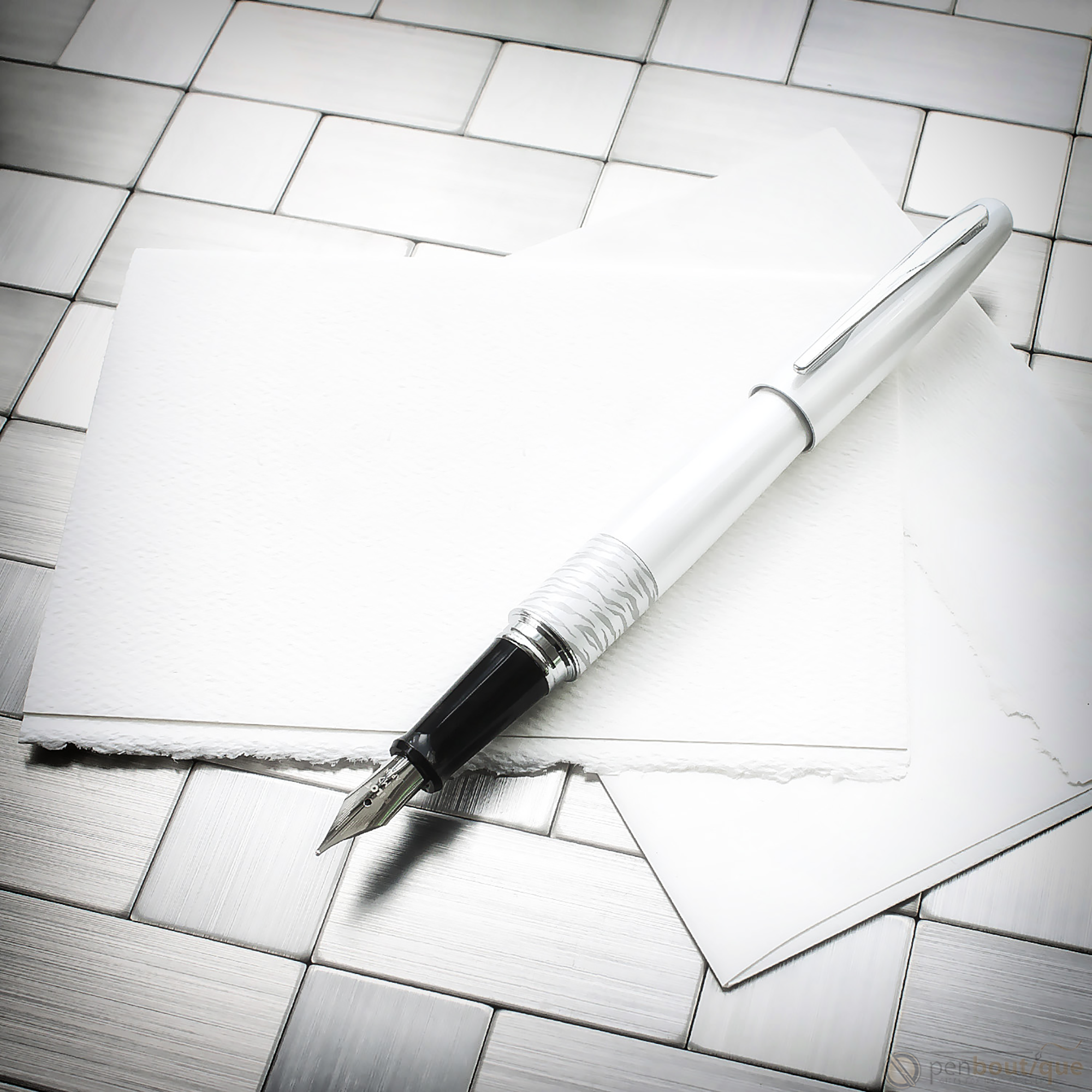 Pilot Fountain Pen - MR Collection - Animal - White Tiger-Pen Boutique Ltd