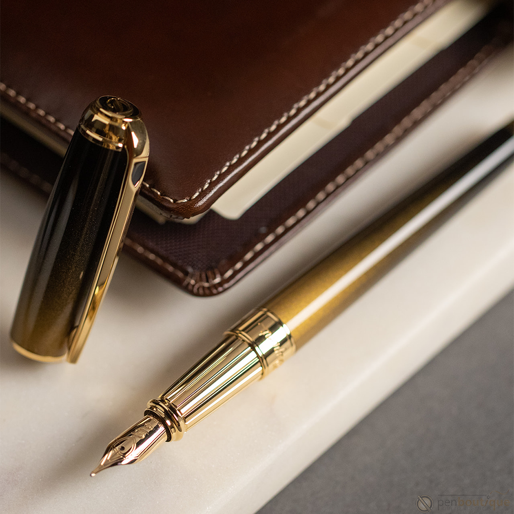 S T Dupont Line D Fountain Pen - Sunburst Black - Yellow Gold Trim (USA Exclusive Edition)-Pen Boutique Ltd