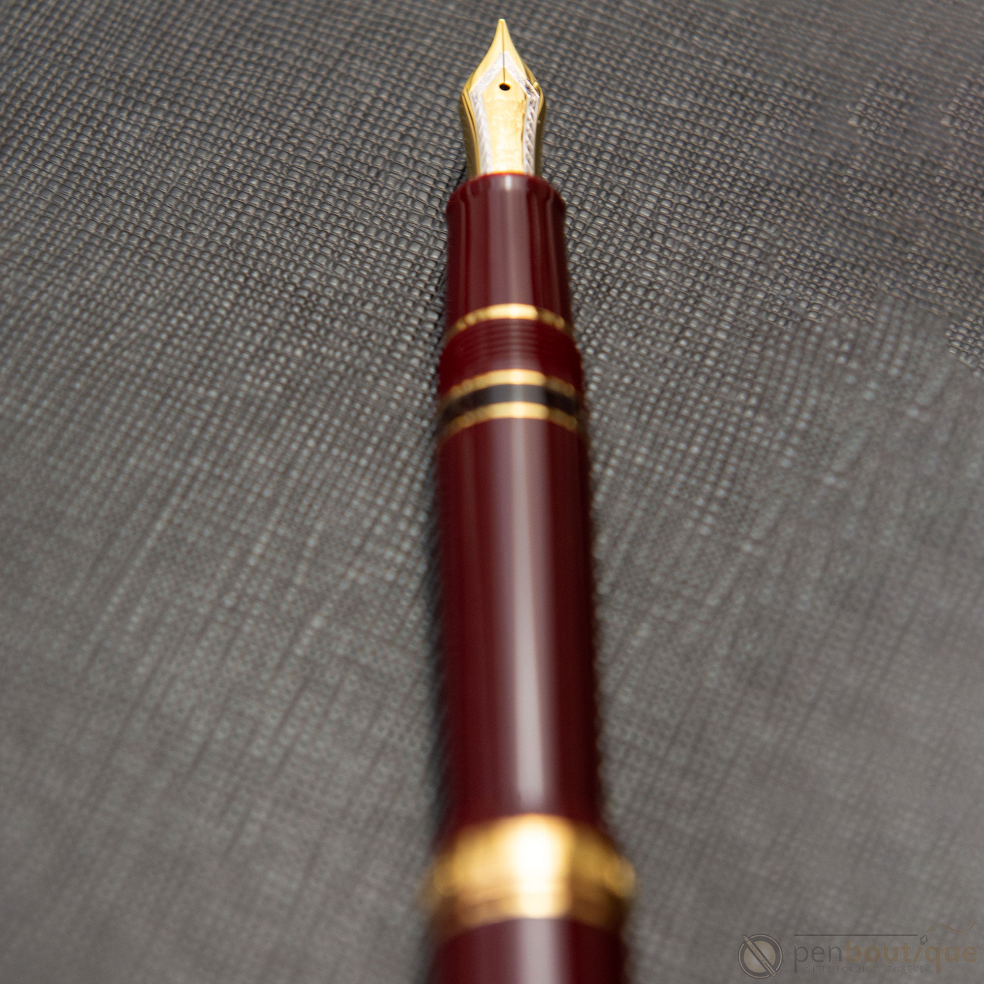 Sailor Professional Gear Fountain Pen - Realo - Maroon/Gold-Pen Boutique Ltd