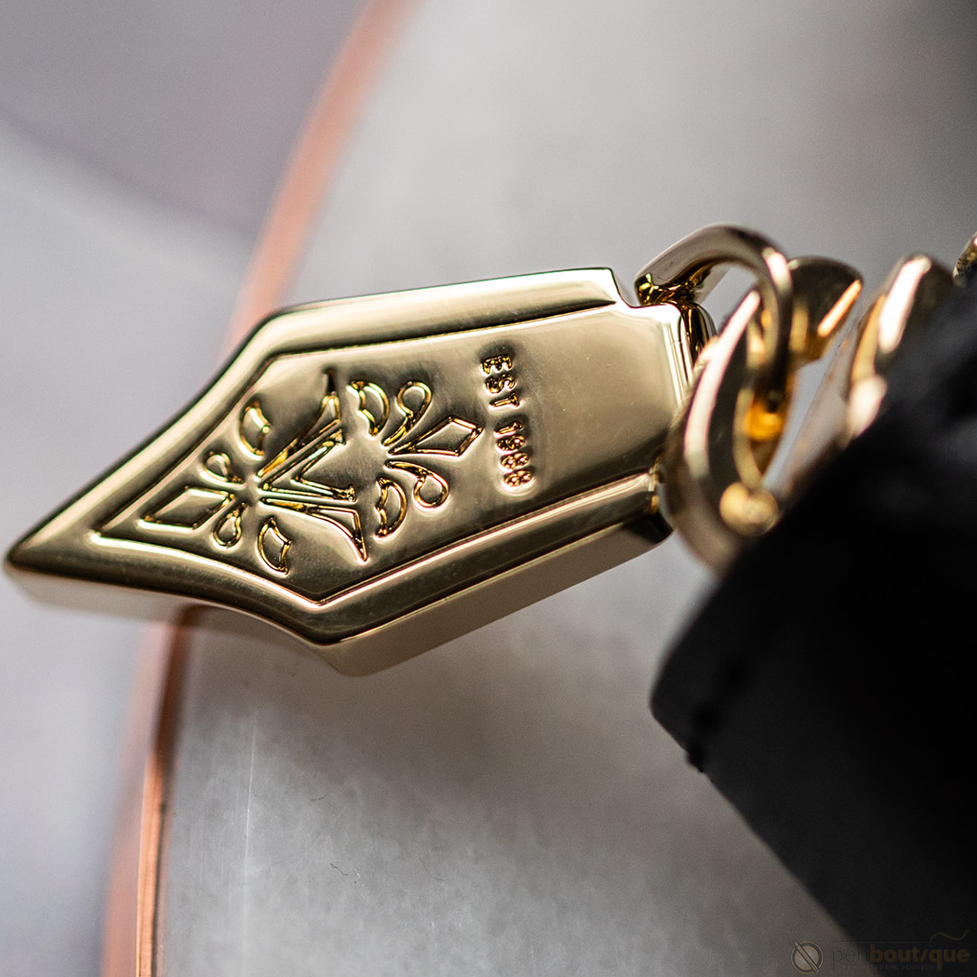 Visconti VSCT Four Pen Holder-Pen Boutique Ltd