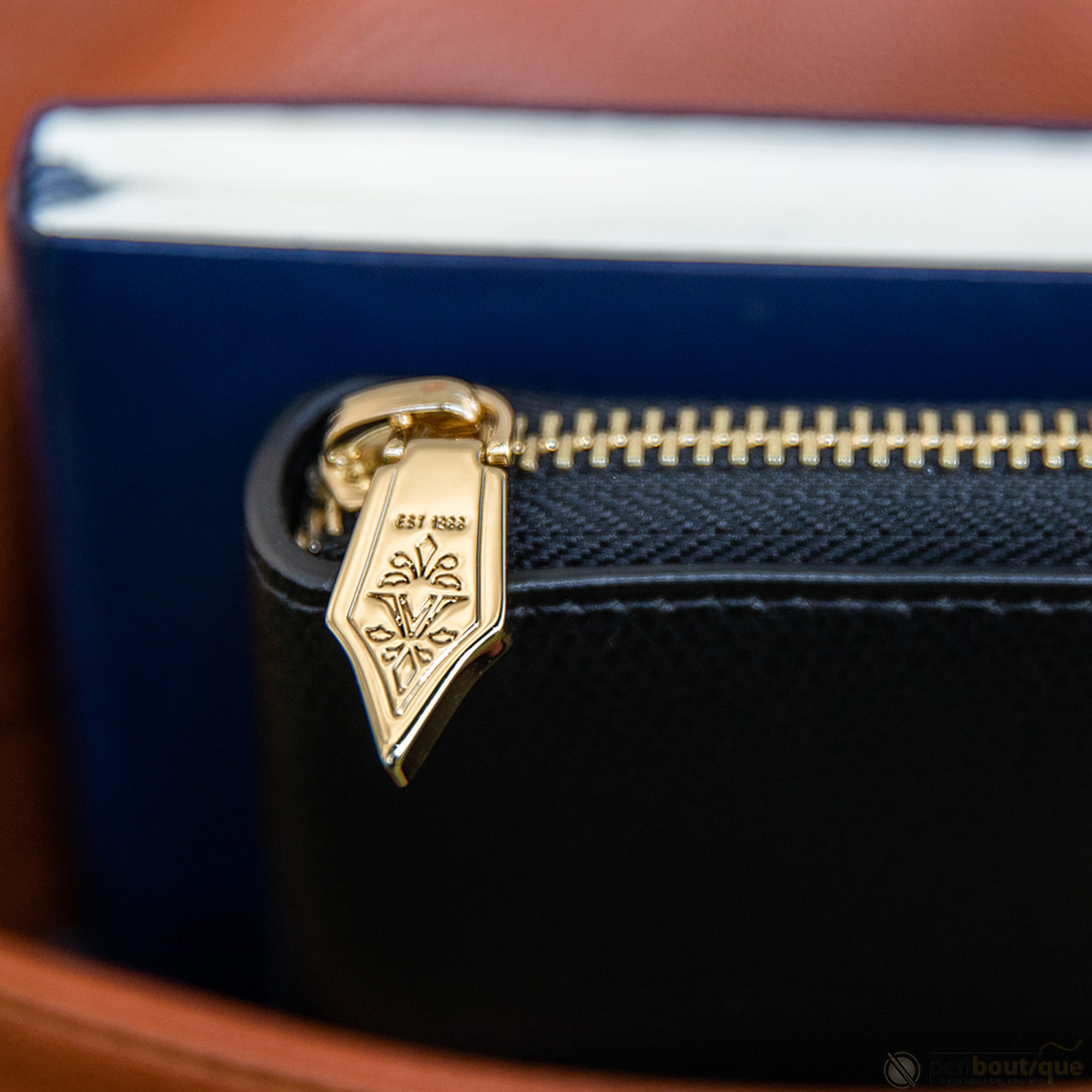 Visconti VSCT Four Pen Holder-Pen Boutique Ltd
