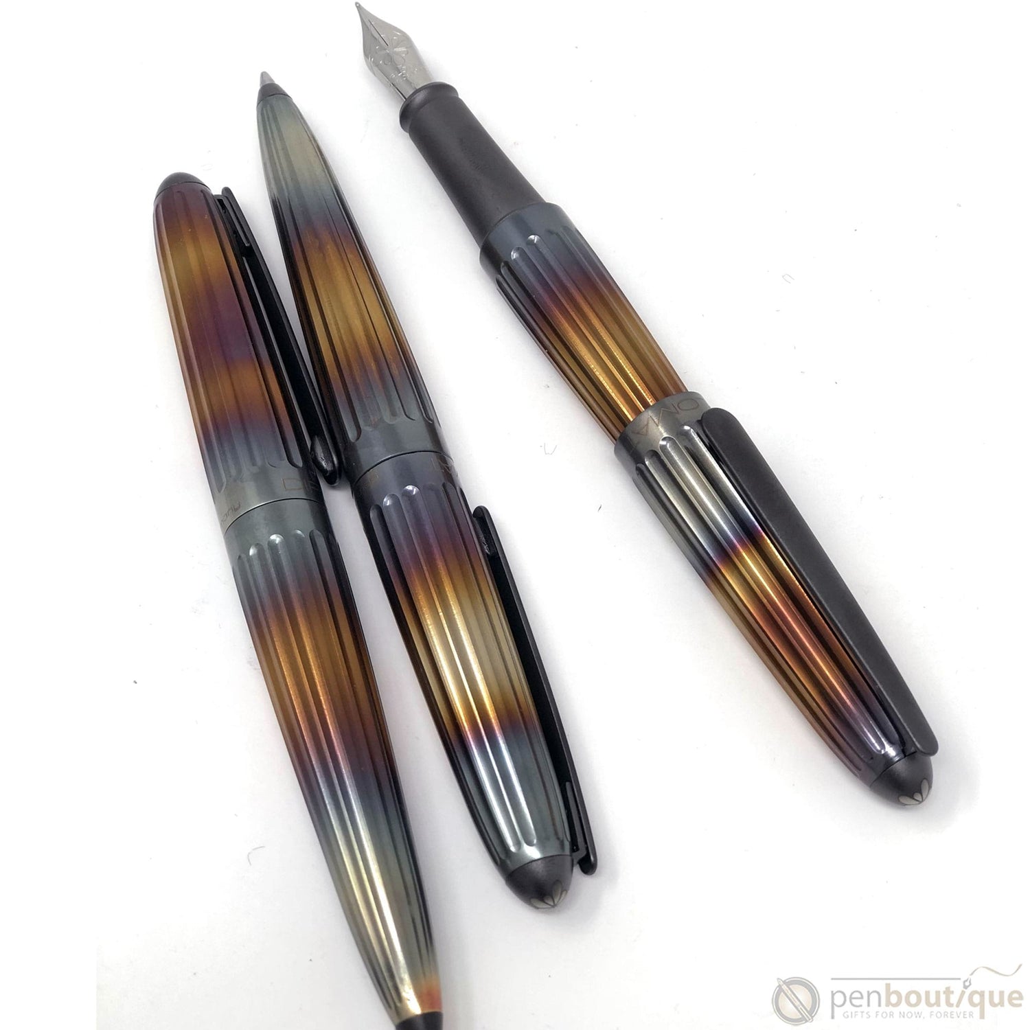Penna Roller DIPLOMAT Aero | Azzurro | Alluminio Anodizzato | Punta Fine | Custodia Metallo Inclusa