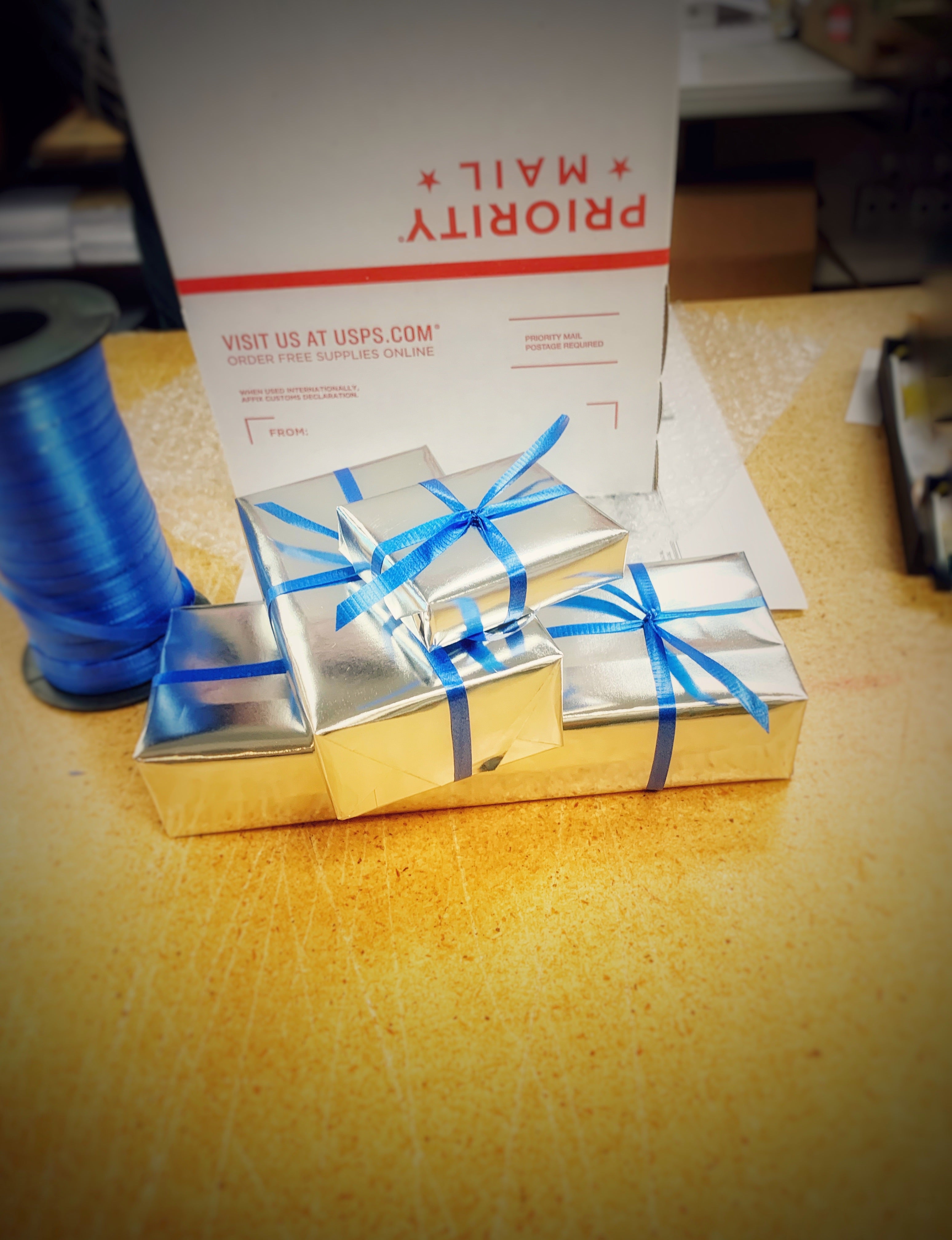 Gift Wrap-Pen Boutique Ltd