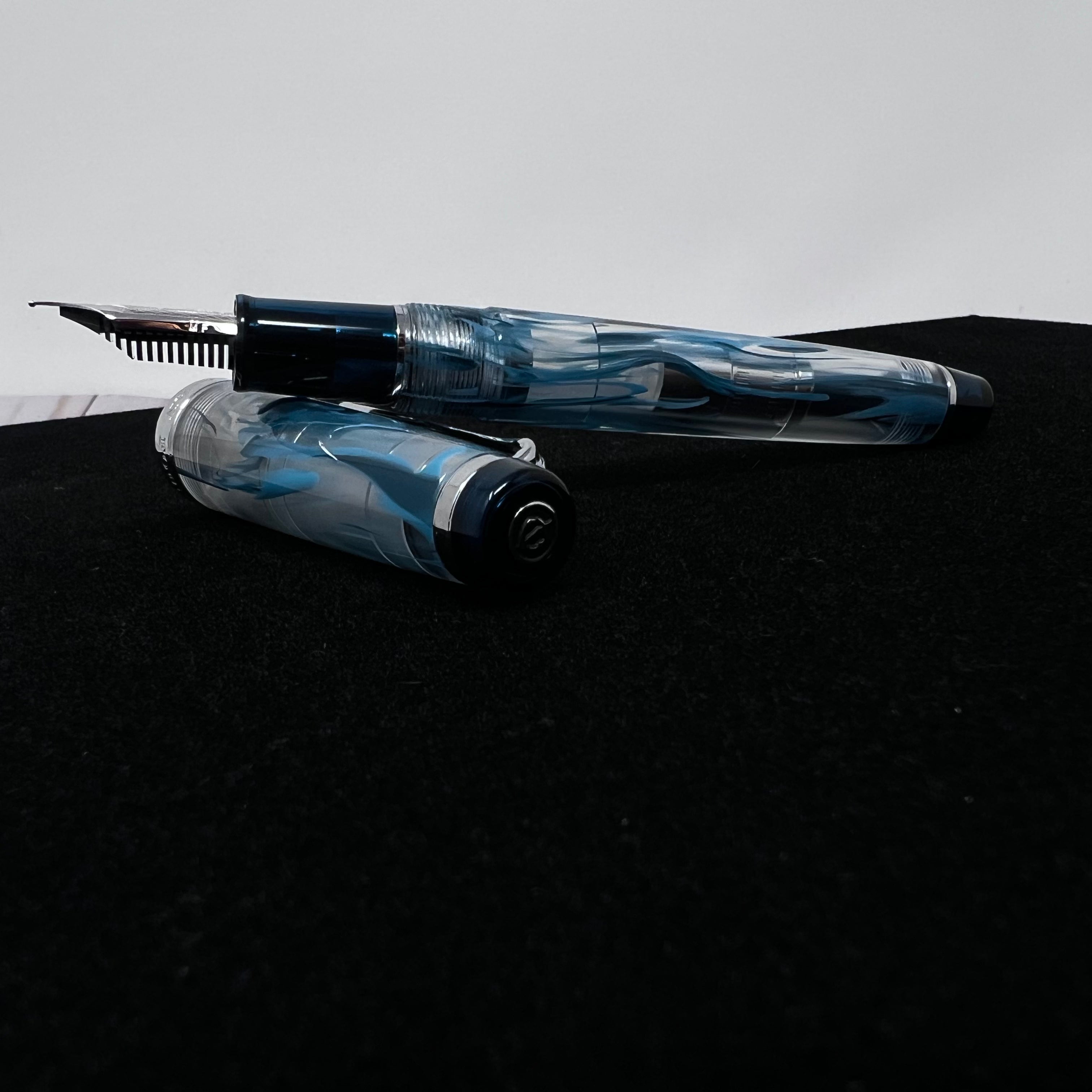 Sailor Professional Gear Fountain Pen - Veilio Blue Green - Standard (Bespoke Dealer Exclusive)-Pen Boutique Ltd