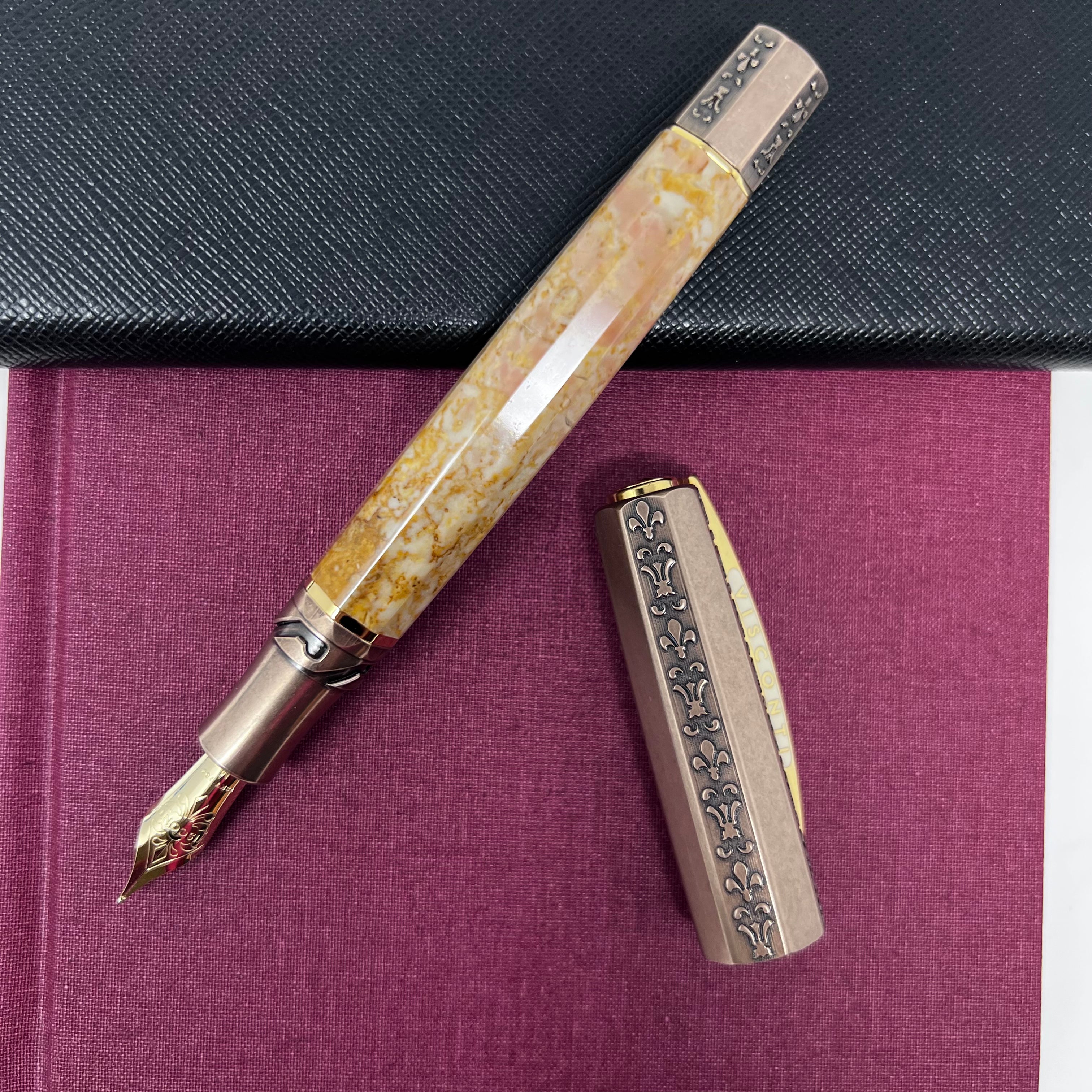 GOLD FOUNTAIN PEN : GIFT FOR ARTIST – Magnifico Beaux Arts