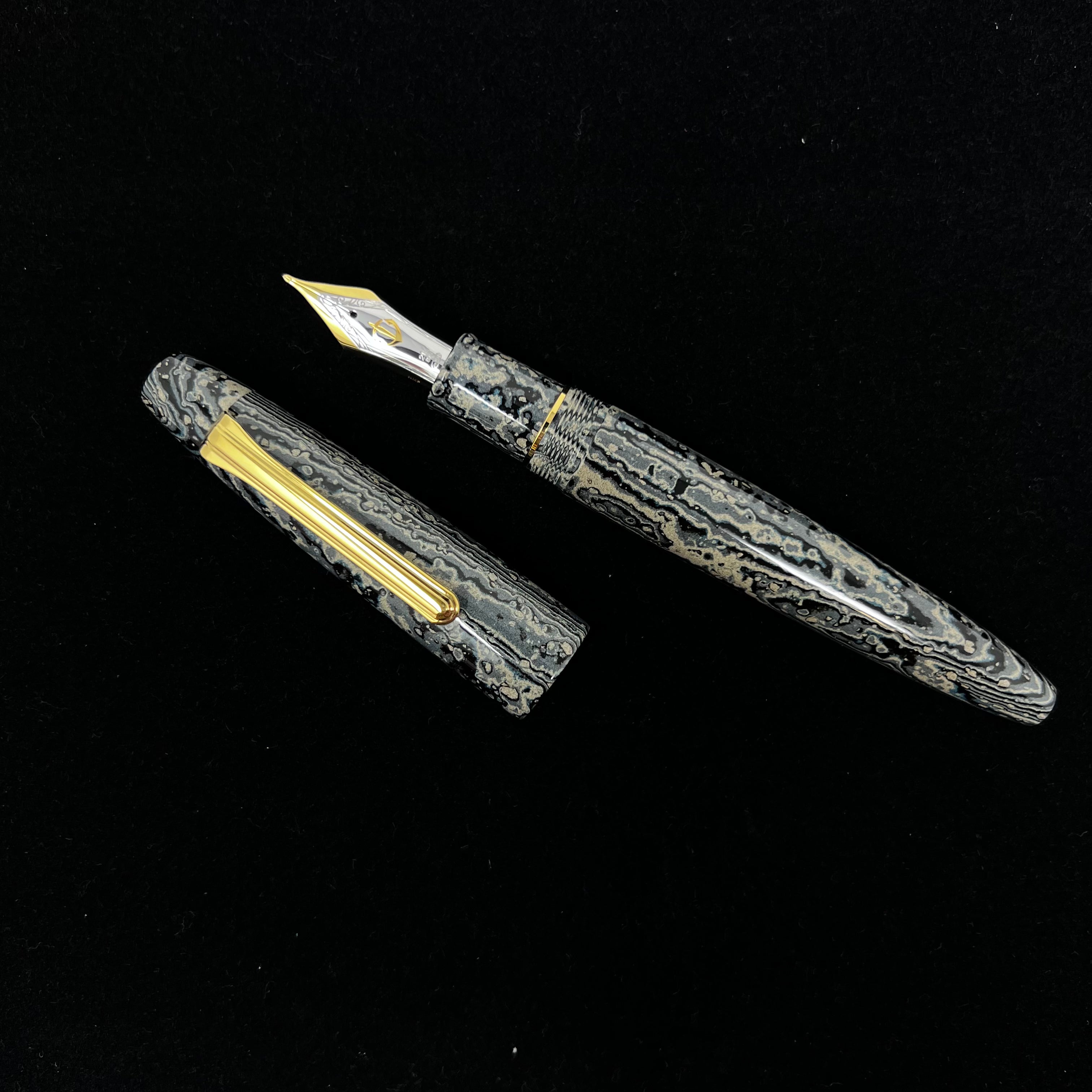 Sailor 1911 Fountain Pen - King of Pen - Sekkei - Naginata Togi Nib-Pen Boutique Ltd