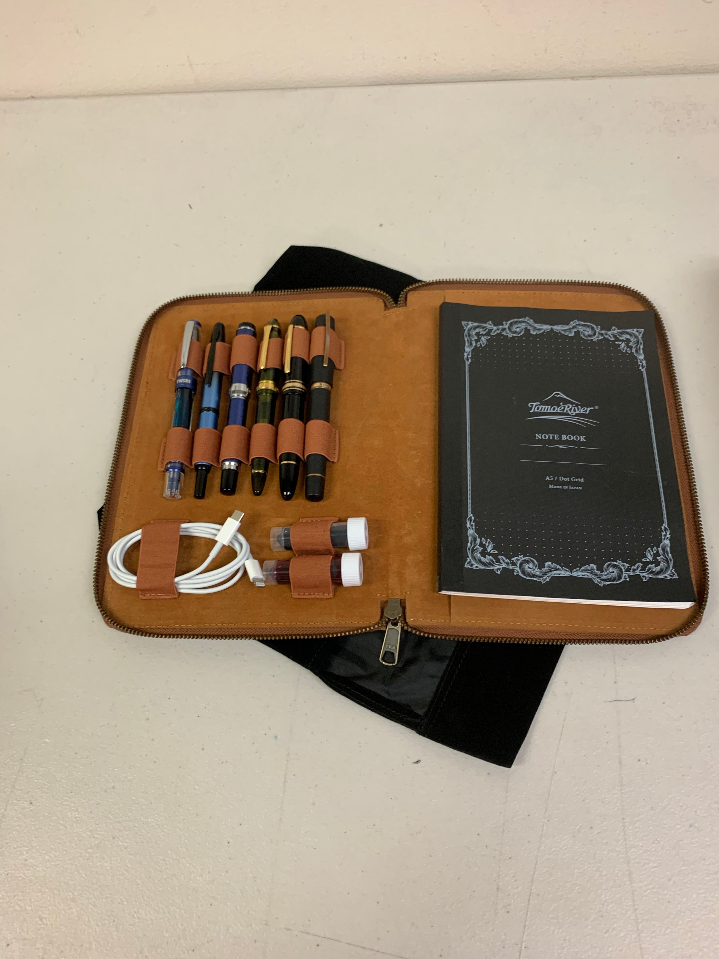 Pen Boutique Yak Leather A5 Zipped Folio - Crazy Horse-Tan-Pen Boutique Ltd